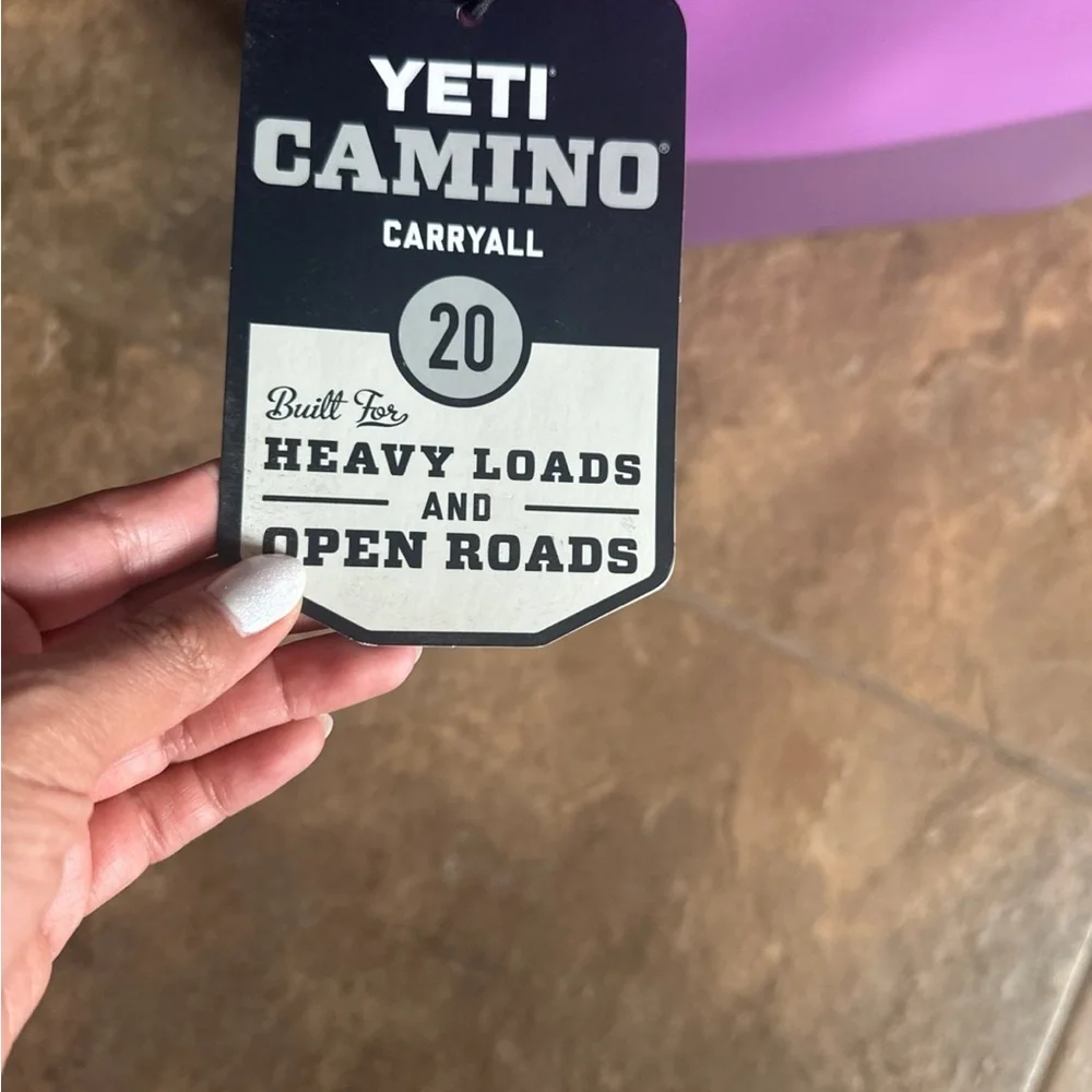 YETI Purple Camino 20 tote Bag - Picture 3 of 6